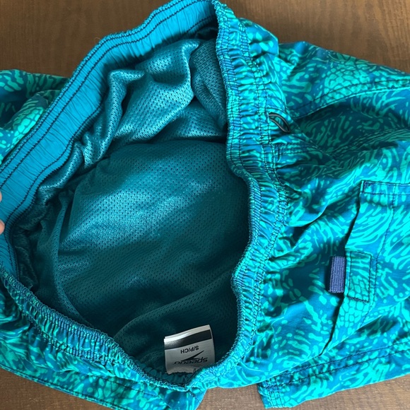 Men’s Speedo Swim Trunks size small - Picture 4 of 4